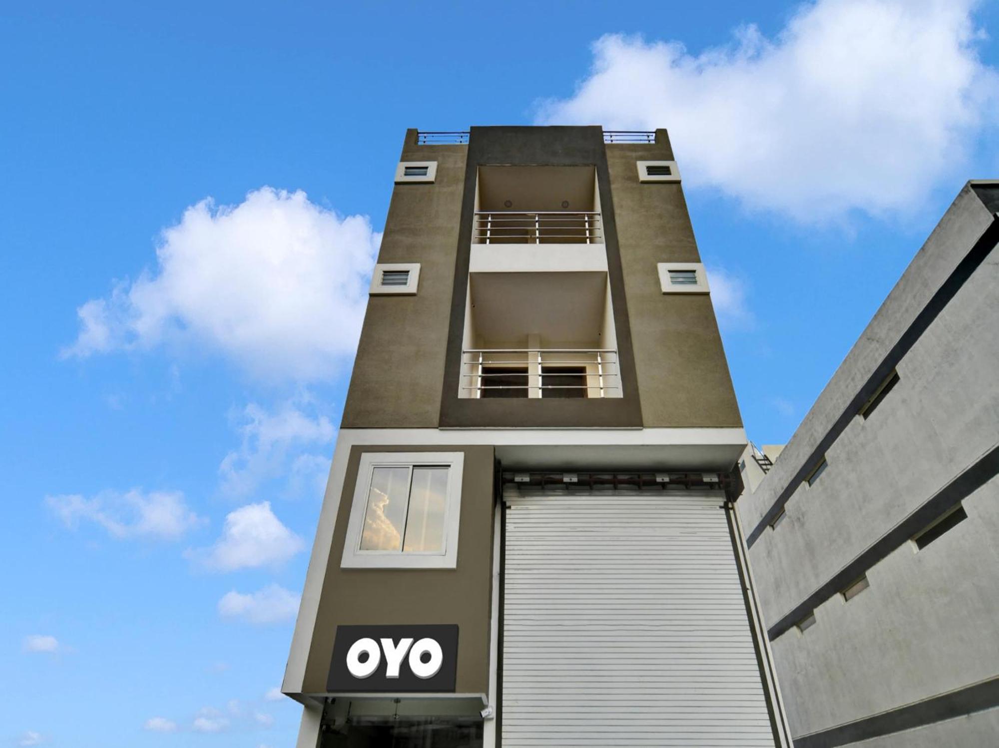 Oyo Hotel Dr Greens Indore Exterior foto